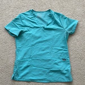 figs aqua top 2 pocket